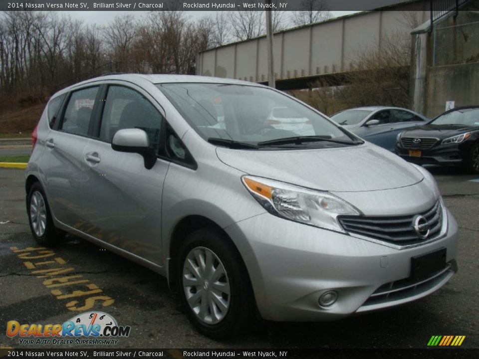 2014 Nissan Versa Note SV Brilliant Silver / Charcoal Photo #3