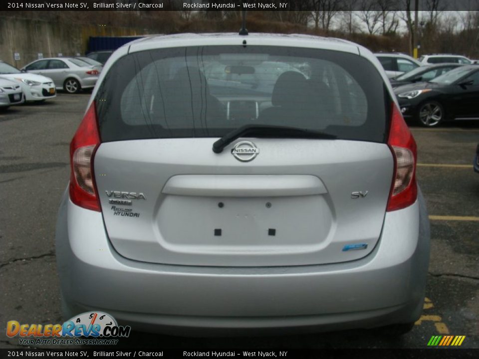 2014 Nissan Versa Note SV Brilliant Silver / Charcoal Photo #5