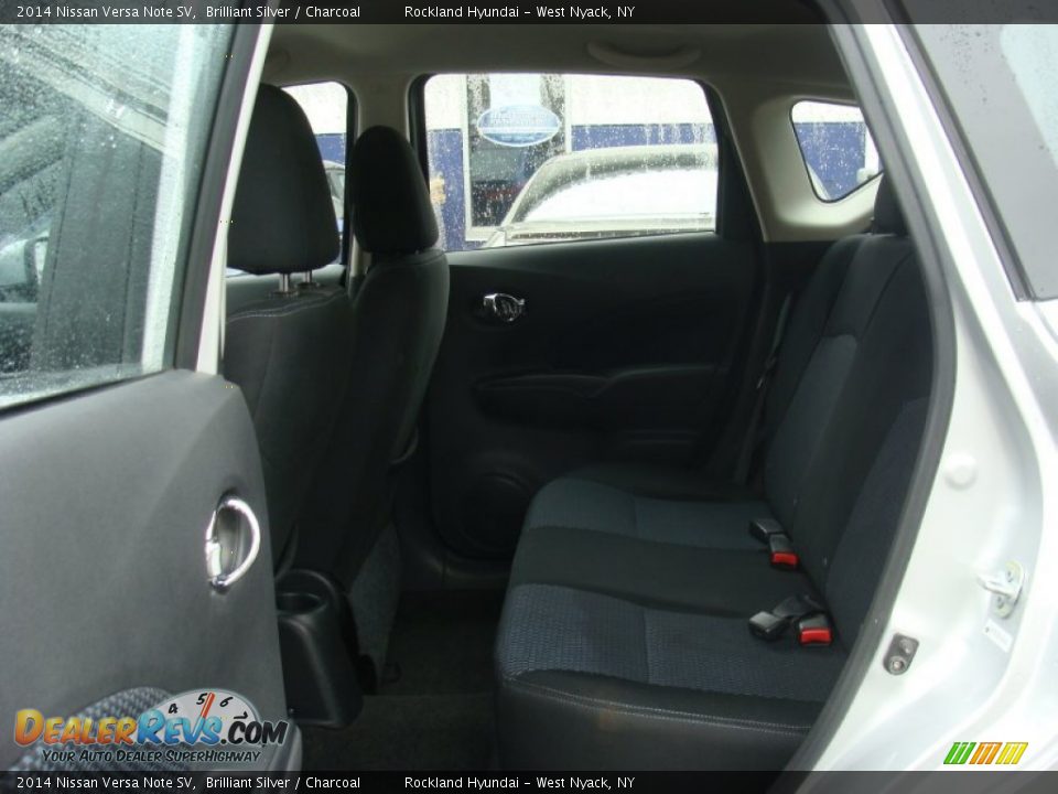 2014 Nissan Versa Note SV Brilliant Silver / Charcoal Photo #19