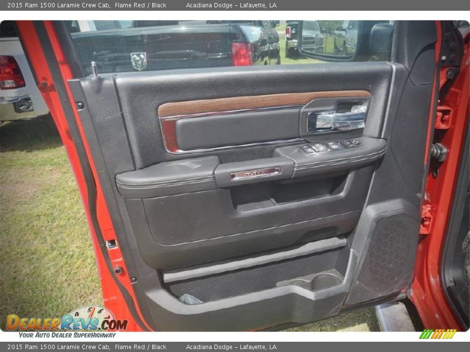 2015 Ram 1500 Laramie Crew Cab Flame Red / Black Photo #9