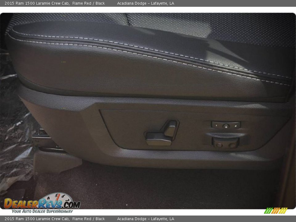 2015 Ram 1500 Laramie Crew Cab Flame Red / Black Photo #10