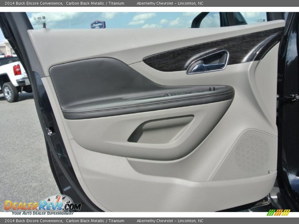Door Panel of 2014 Buick Encore Convenience Photo #7