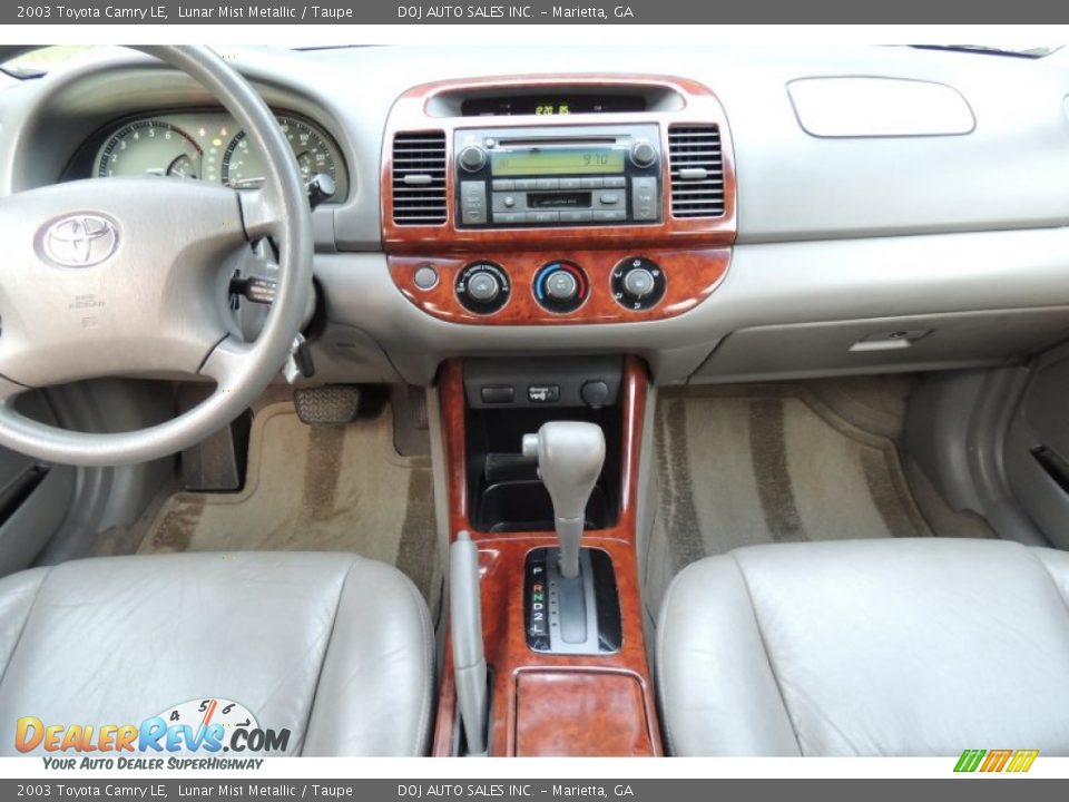 2003 Toyota Camry LE Lunar Mist Metallic / Taupe Photo #17