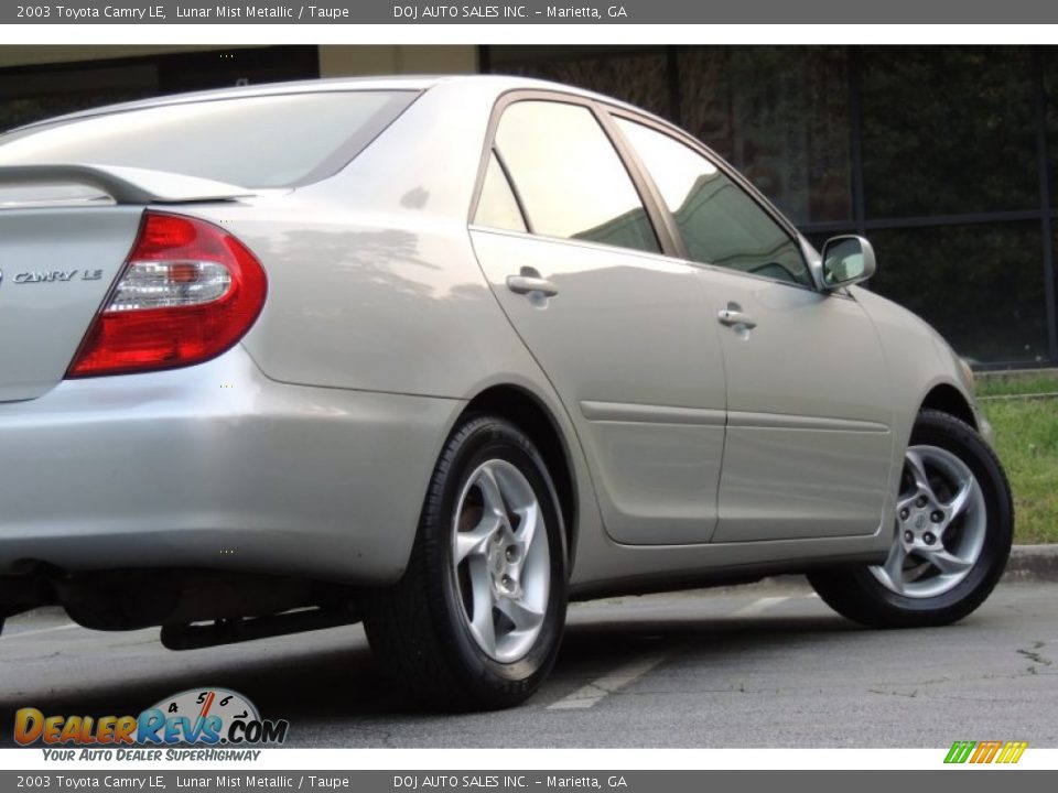 2003 Toyota Camry LE Lunar Mist Metallic / Taupe Photo #35