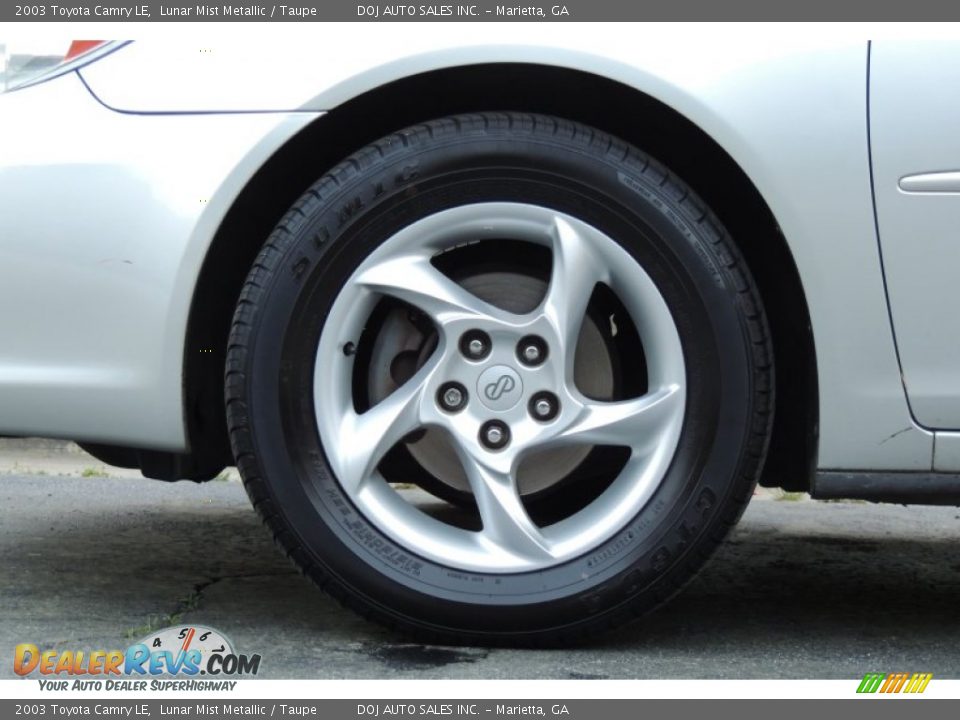 2003 Toyota Camry LE Lunar Mist Metallic / Taupe Photo #36