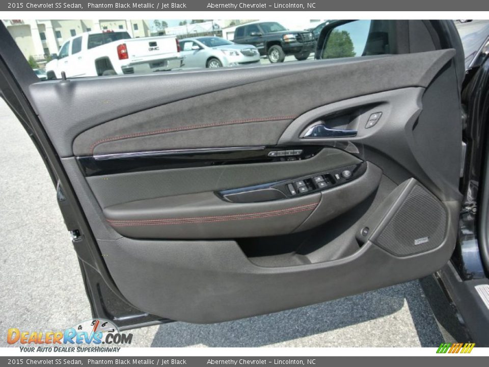 Door Panel of 2015 Chevrolet SS Sedan Photo #7