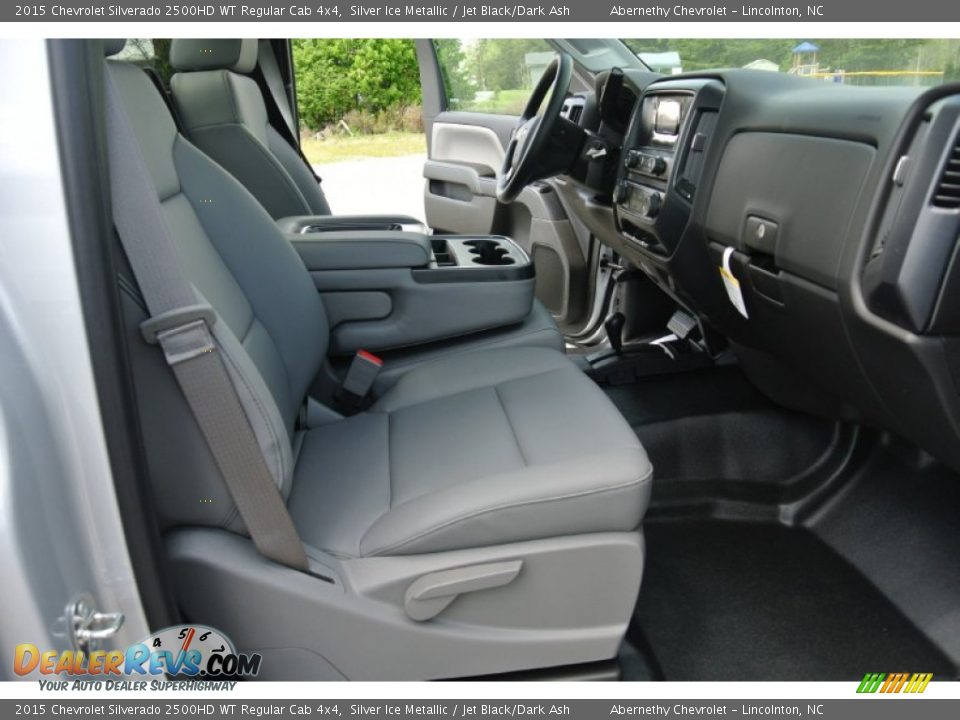 2015 Chevrolet Silverado 2500HD WT Regular Cab 4x4 Silver Ice Metallic / Jet Black/Dark Ash Photo #14