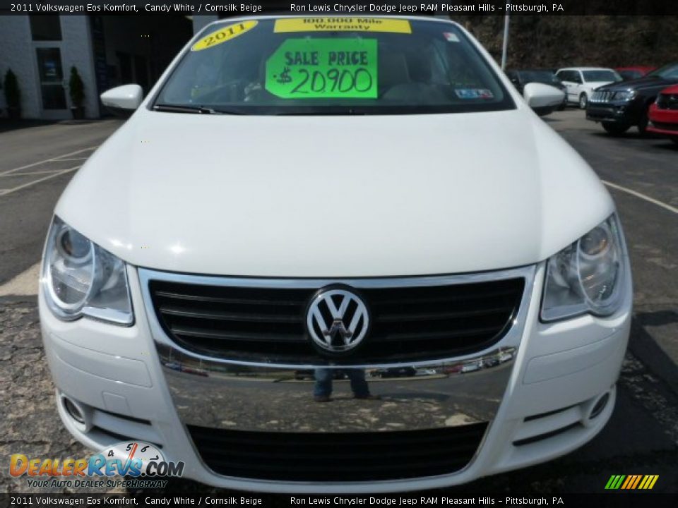 2011 Volkswagen Eos Komfort Candy White / Cornsilk Beige Photo #6