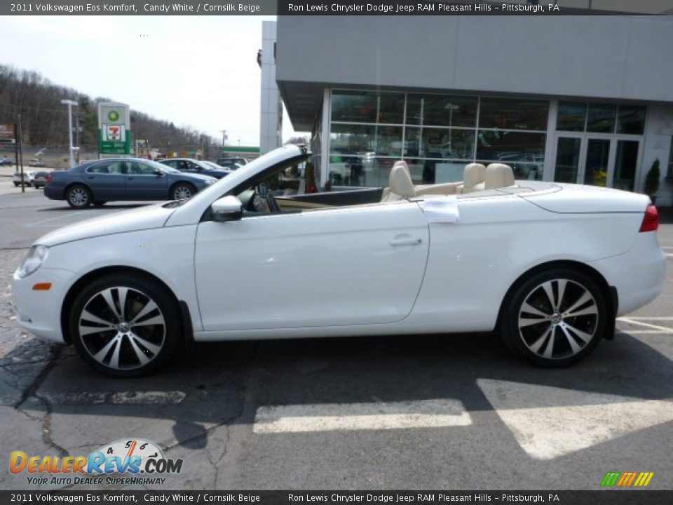 2011 Volkswagen Eos Komfort Candy White / Cornsilk Beige Photo #18