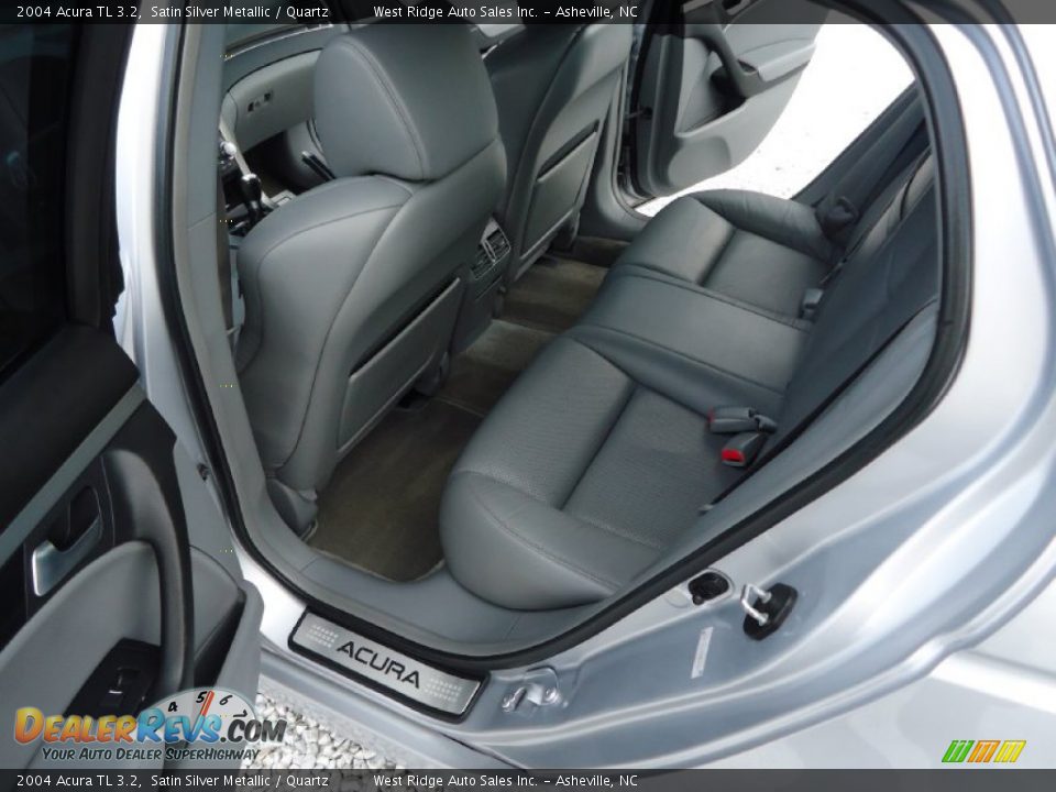 2004 Acura TL 3.2 Satin Silver Metallic / Quartz Photo #11