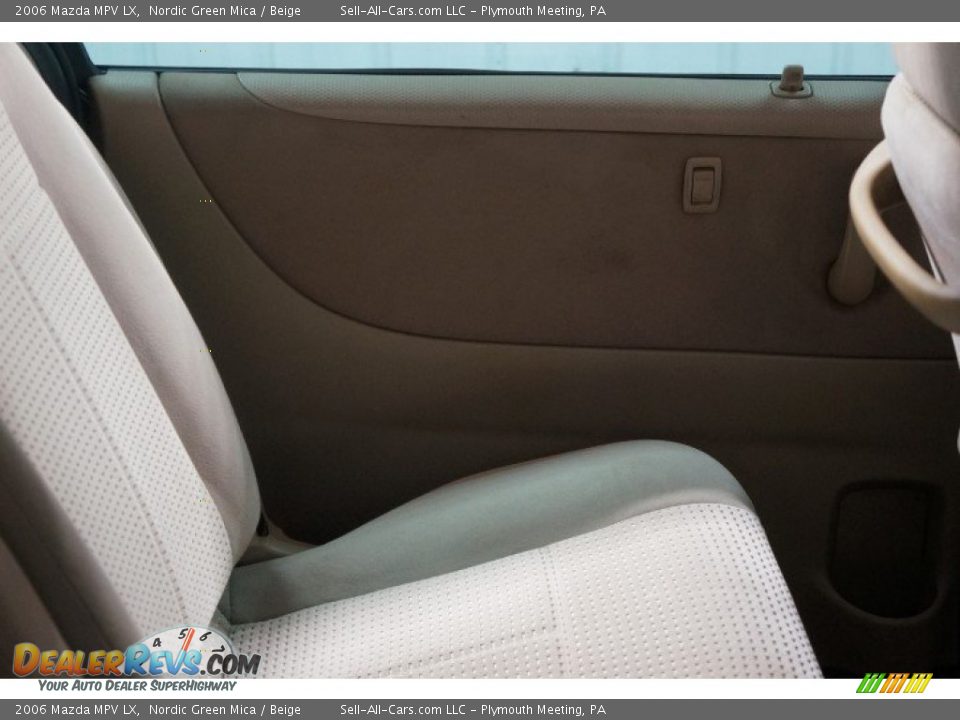 2006 Mazda MPV LX Nordic Green Mica / Beige Photo #14