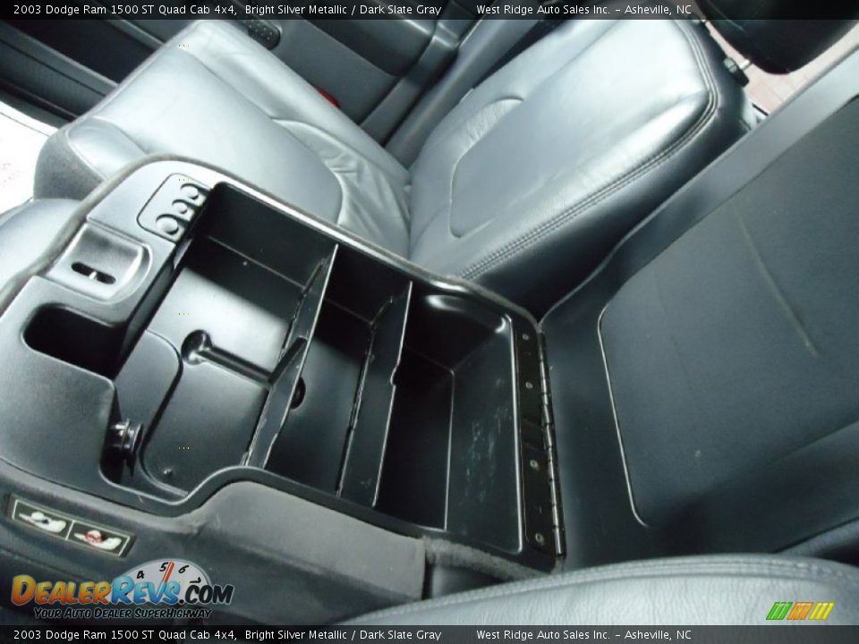2003 Dodge Ram 1500 ST Quad Cab 4x4 Bright Silver Metallic / Dark Slate Gray Photo #32