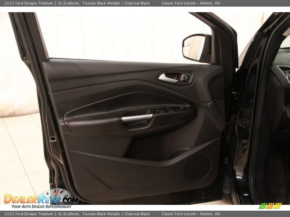 2013 Ford Escape Titanium 2.0L EcoBoost Tuxedo Black Metallic / Charcoal Black Photo #4