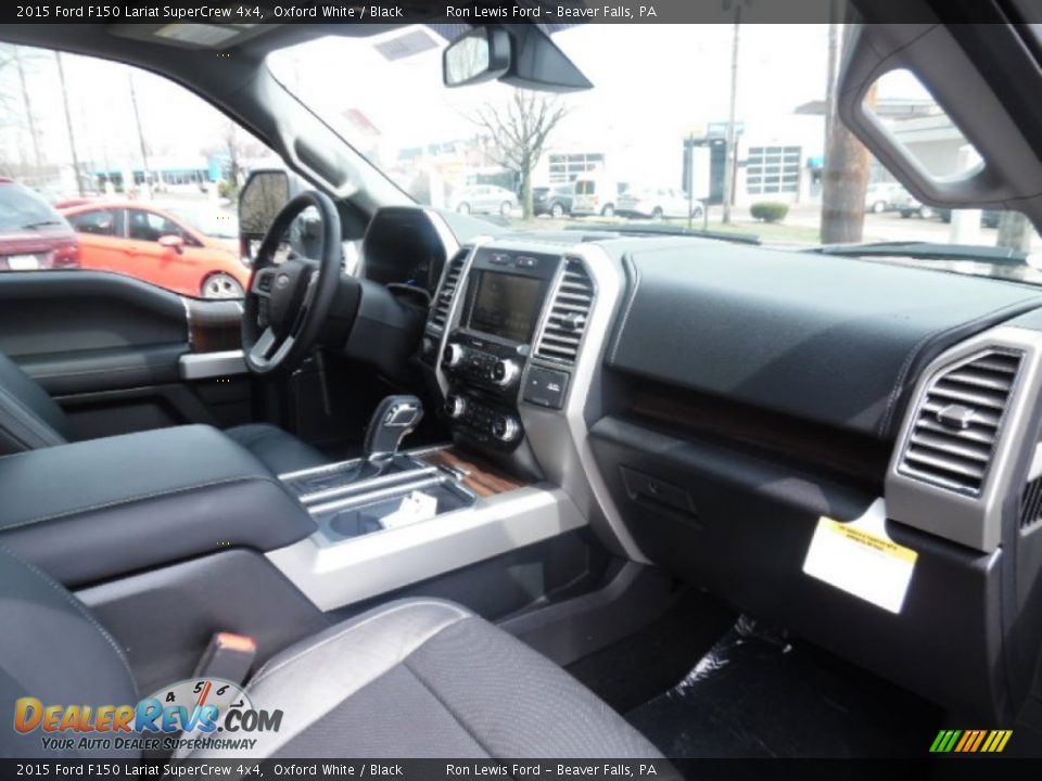 2015 Ford F150 Lariat SuperCrew 4x4 Oxford White / Black Photo #2