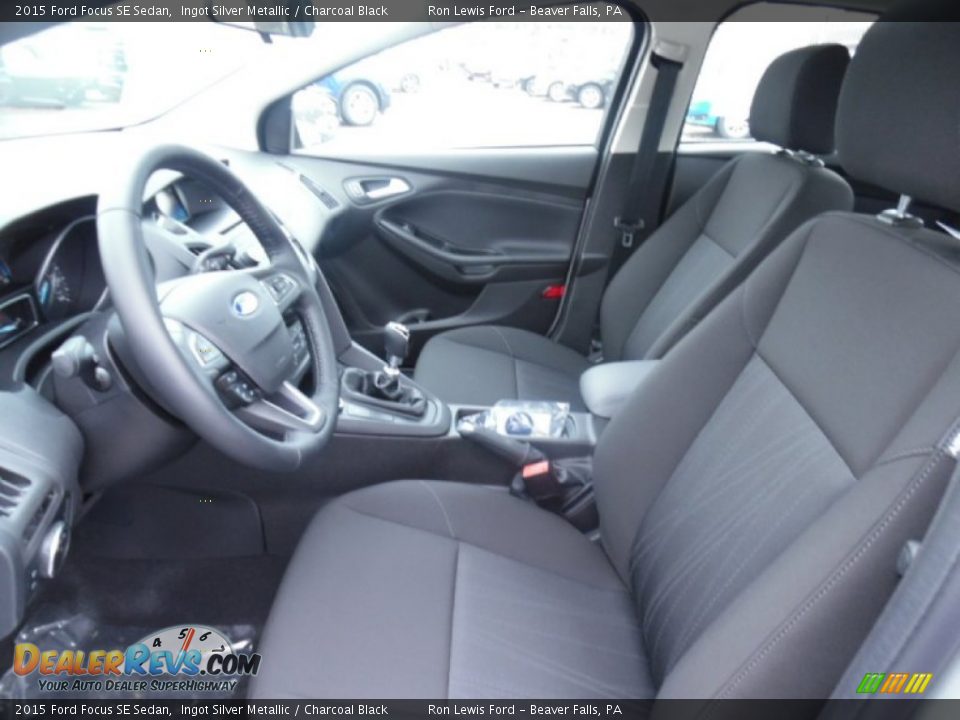 Charcoal Black Interior - 2015 Ford Focus SE Sedan Photo #11