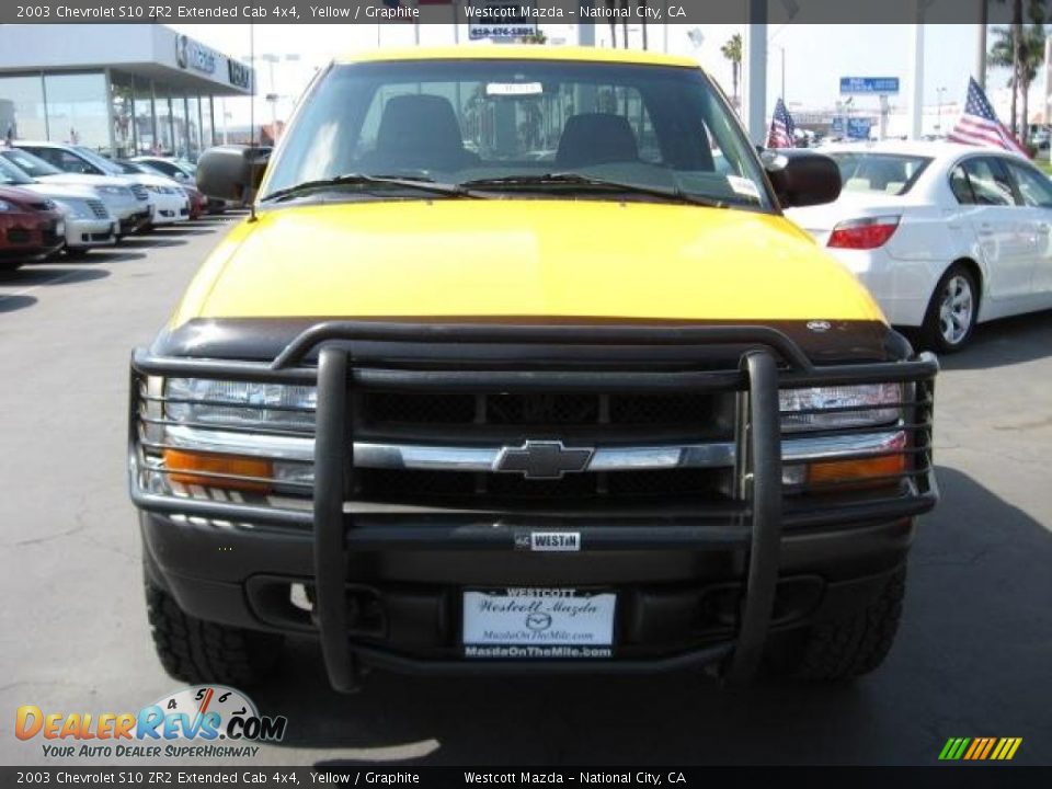 2003 Chevrolet S10 ZR2 Extended Cab 4x4 Yellow / Graphite Photo #2