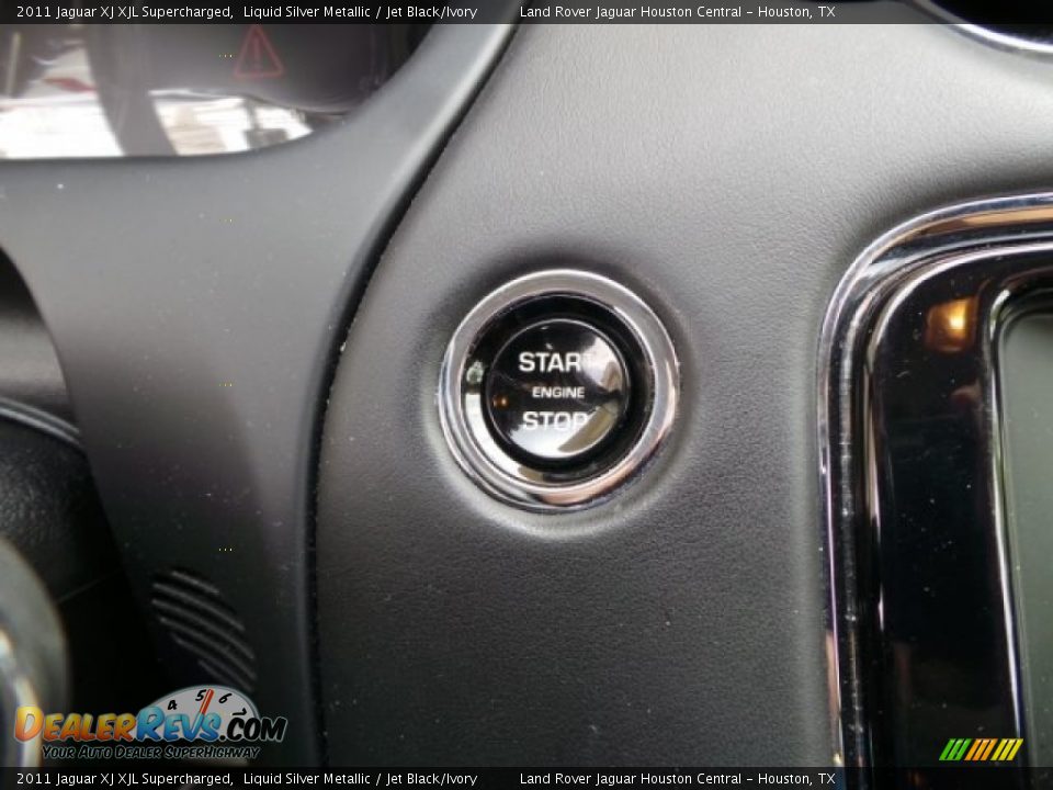 2011 Jaguar XJ XJL Supercharged Liquid Silver Metallic / Jet Black/Ivory Photo #21