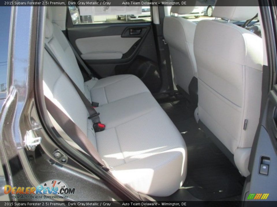 2015 Subaru Forester 2.5i Premium Dark Gray Metallic / Gray Photo #16