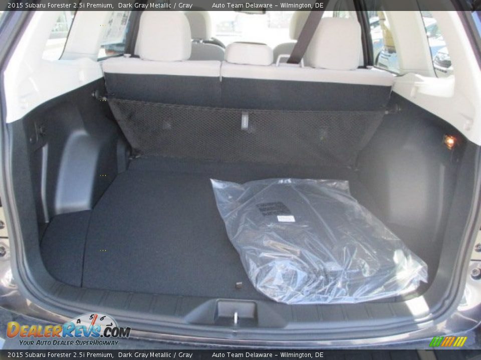 2015 Subaru Forester 2.5i Premium Dark Gray Metallic / Gray Photo #18