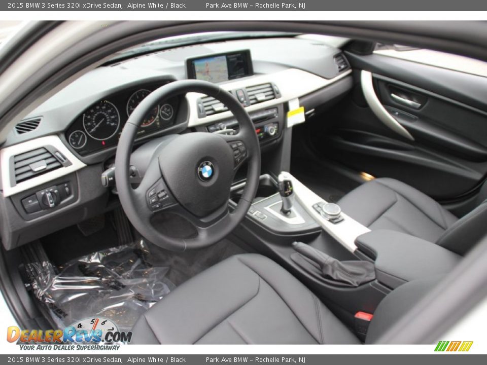2015 BMW 3 Series 320i xDrive Sedan Alpine White / Black Photo #10
