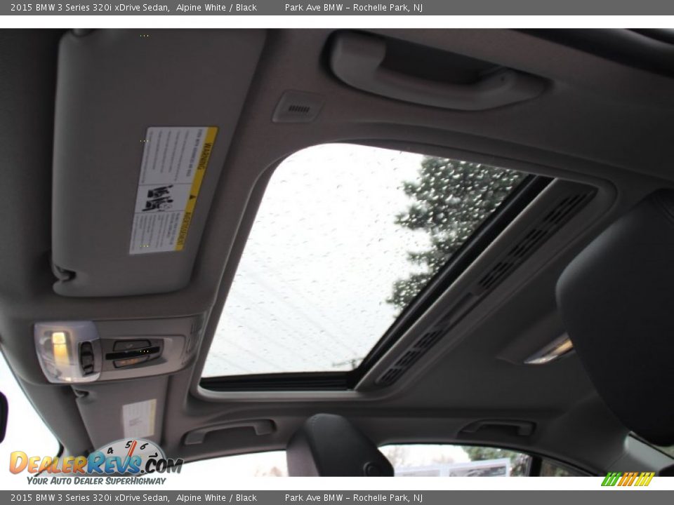 2015 BMW 3 Series 320i xDrive Sedan Alpine White / Black Photo #14