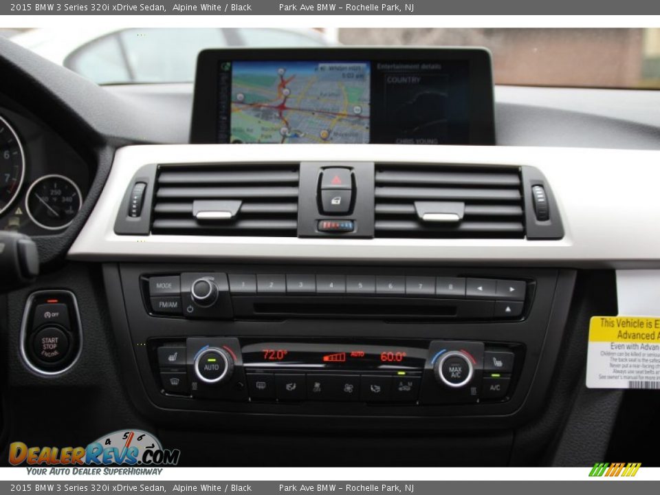 2015 BMW 3 Series 320i xDrive Sedan Alpine White / Black Photo #16