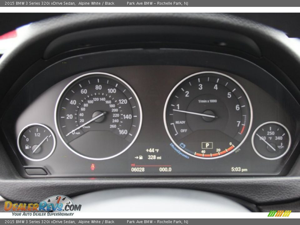 2015 BMW 3 Series 320i xDrive Sedan Alpine White / Black Photo #21