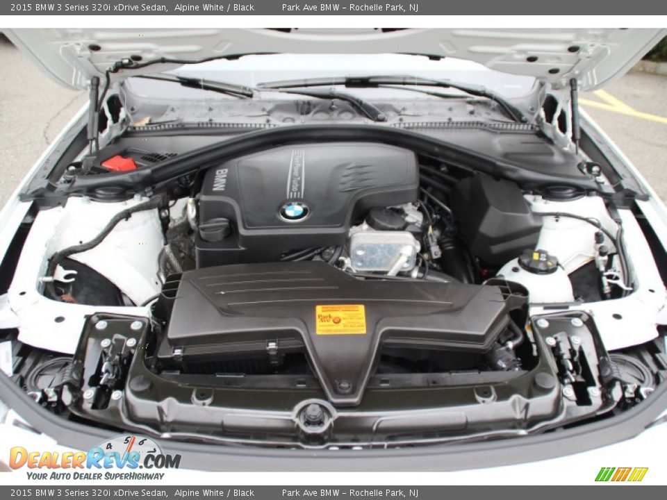 2015 BMW 3 Series 320i xDrive Sedan Alpine White / Black Photo #30
