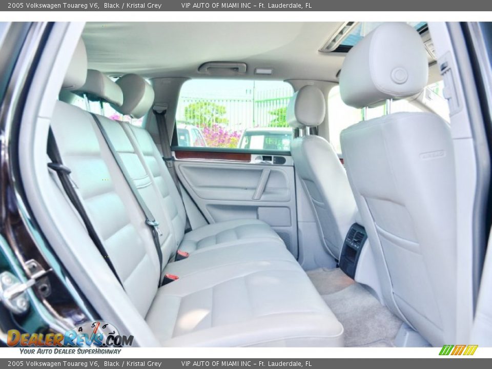 2005 Volkswagen Touareg V6 Black / Kristal Grey Photo #25