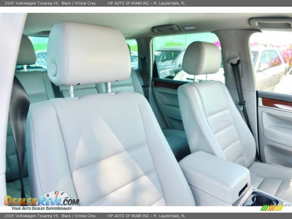 2005 Volkswagen Touareg V6 Black / Kristal Grey Photo #30