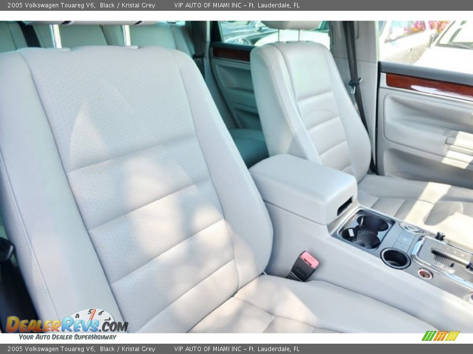 2005 Volkswagen Touareg V6 Black / Kristal Grey Photo #31