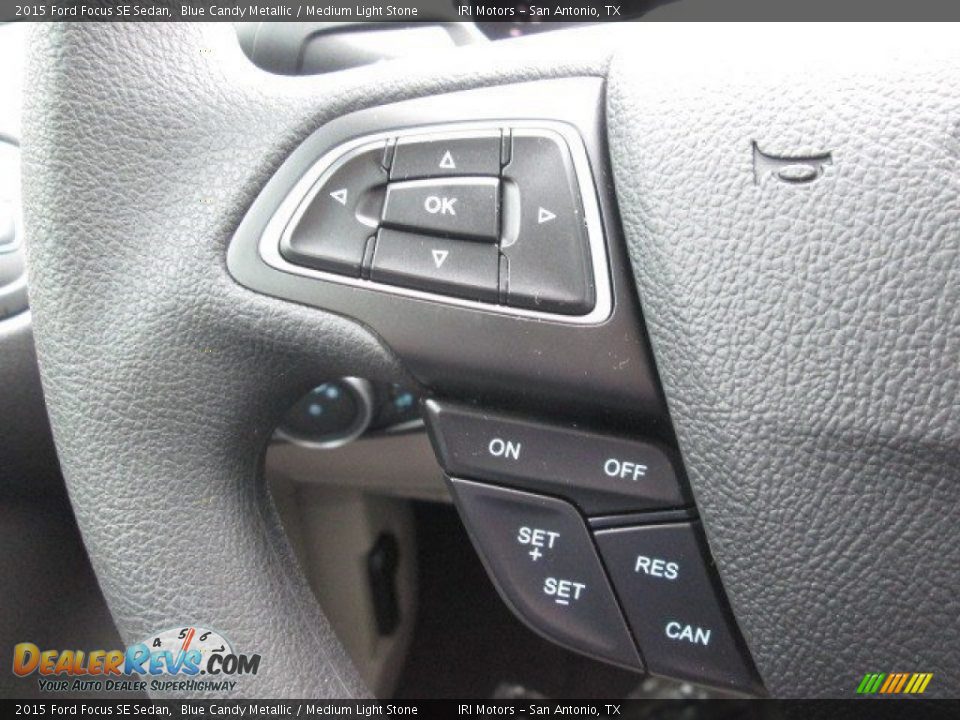 2015 Ford Focus SE Sedan Blue Candy Metallic / Medium Light Stone Photo #27