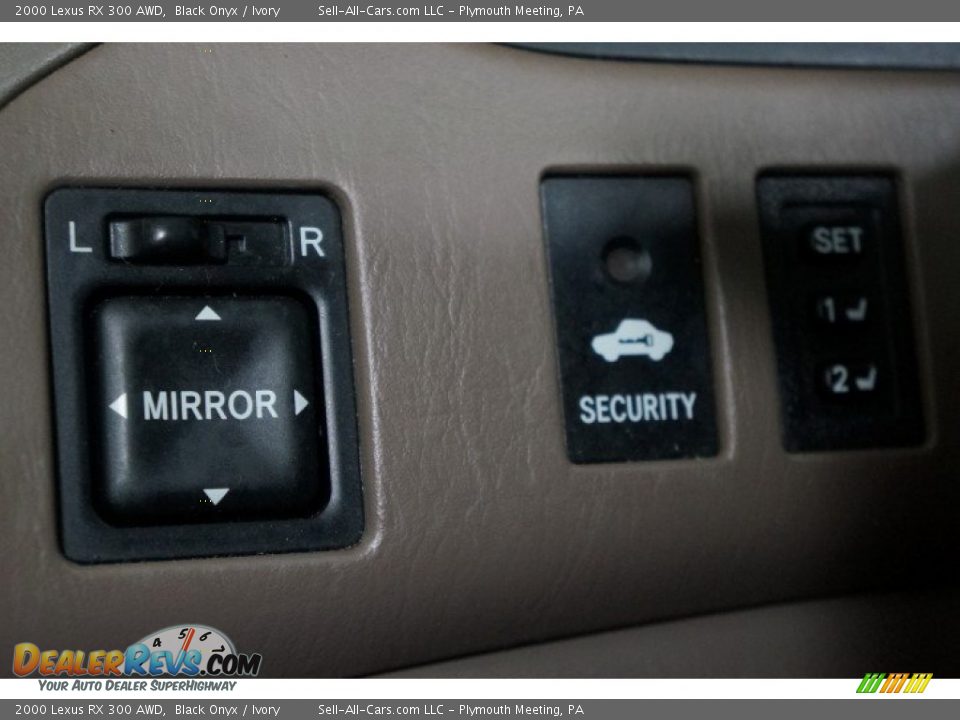 2000 Lexus RX 300 AWD Black Onyx / Ivory Photo #25