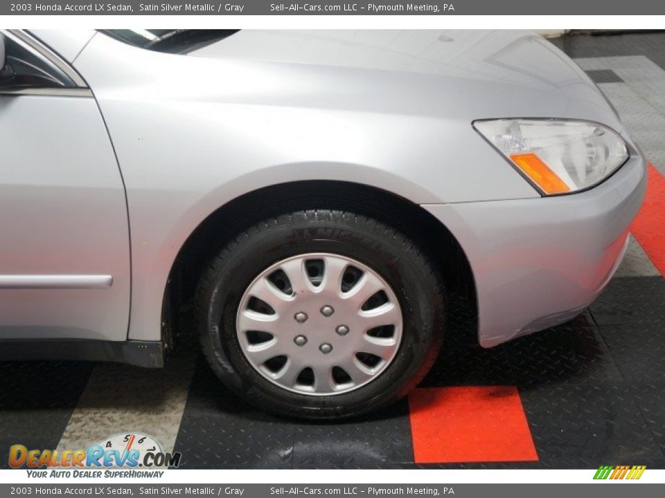 2003 Honda Accord LX Sedan Satin Silver Metallic / Gray Photo #35