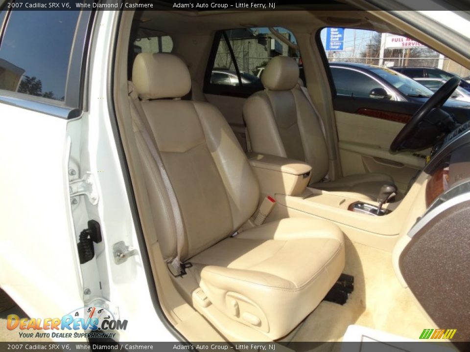 2007 Cadillac SRX V6 White Diamond / Cashmere Photo #6