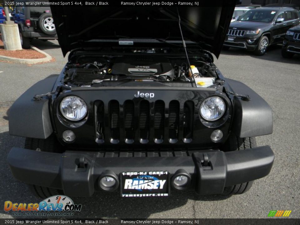 2015 Jeep Wrangler Unlimited Sport S 4x4 Black / Black Photo #3