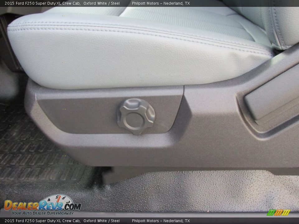 2015 Ford F250 Super Duty XL Crew Cab Oxford White / Steel Photo #22