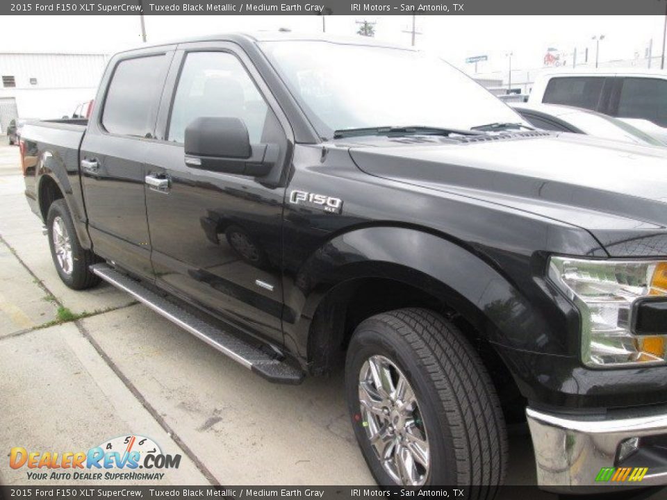 2015 Ford F150 XLT SuperCrew Tuxedo Black Metallic / Medium Earth Gray Photo #15