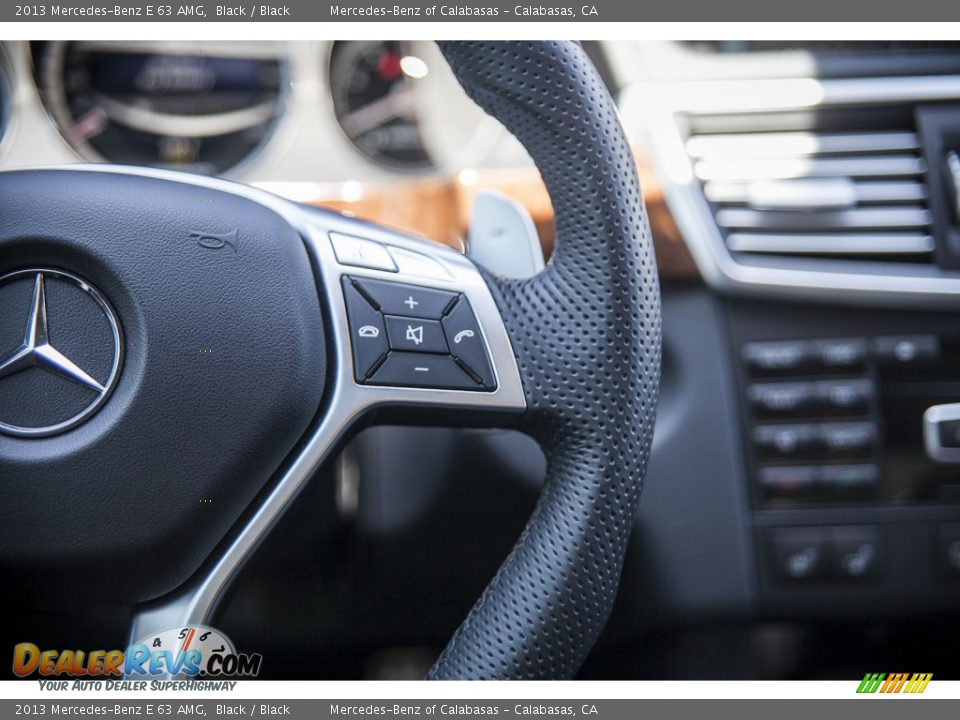 Controls of 2013 Mercedes-Benz E 63 AMG Photo #15