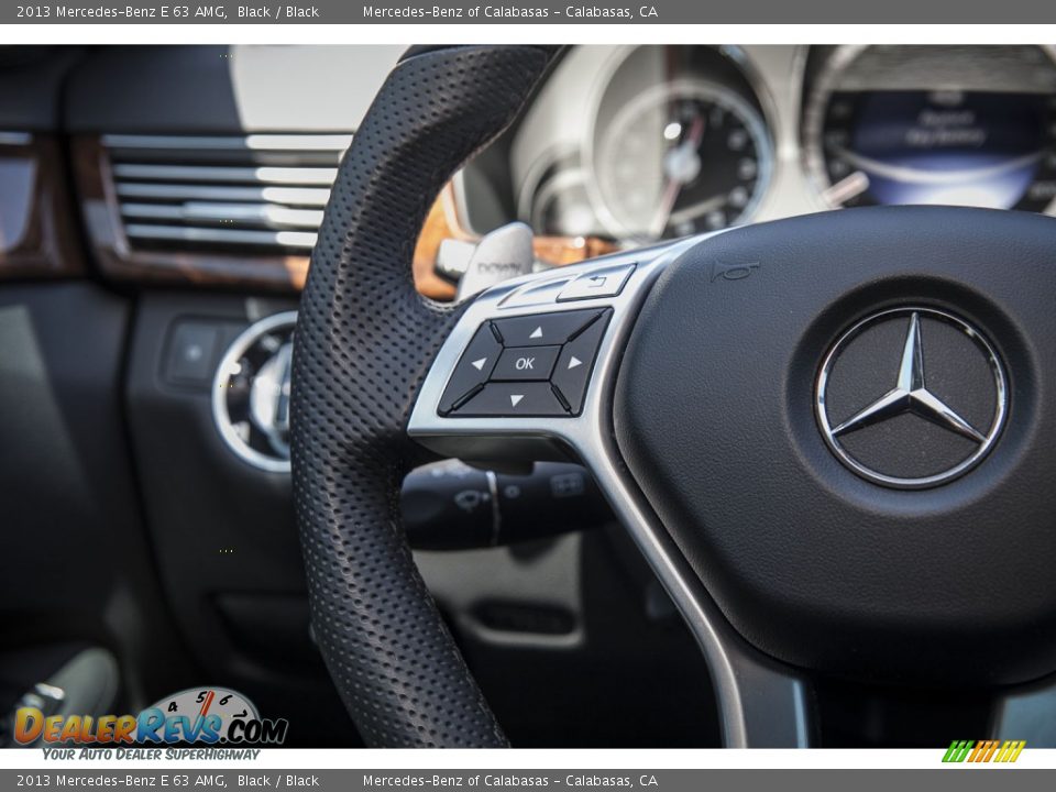 Controls of 2013 Mercedes-Benz E 63 AMG Photo #16
