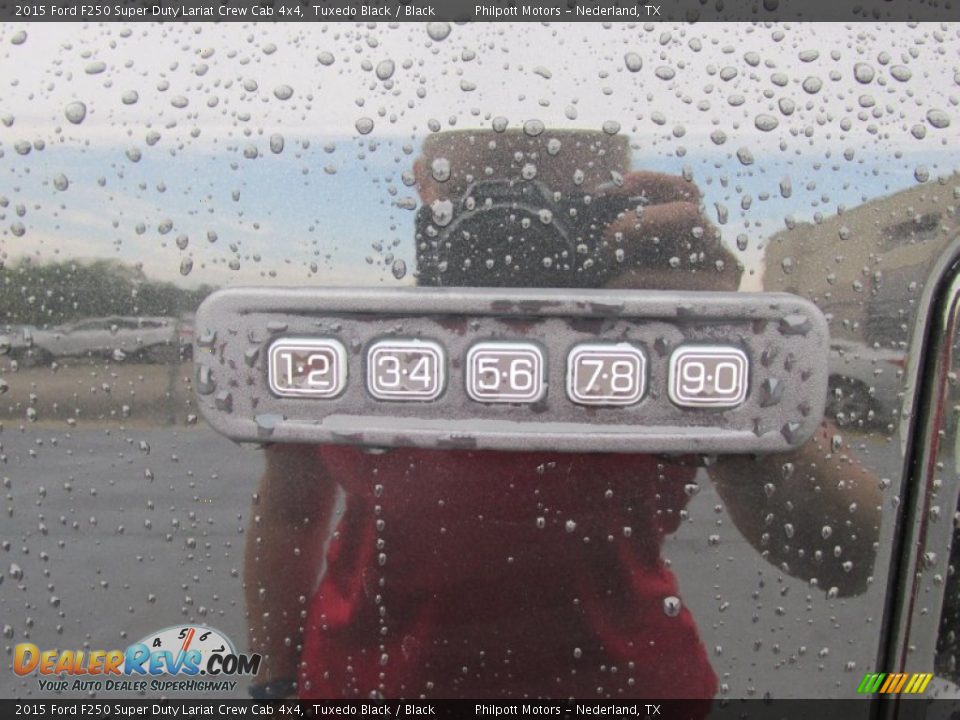2015 Ford F250 Super Duty Lariat Crew Cab 4x4 Tuxedo Black / Black Photo #16