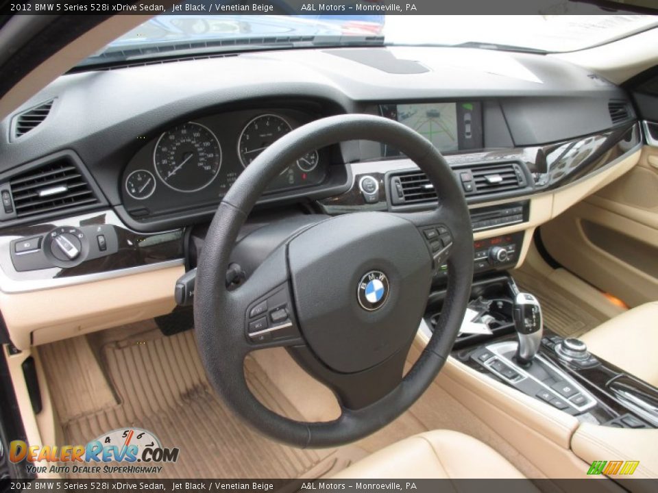 2012 BMW 5 Series 528i xDrive Sedan Jet Black / Venetian Beige Photo #14