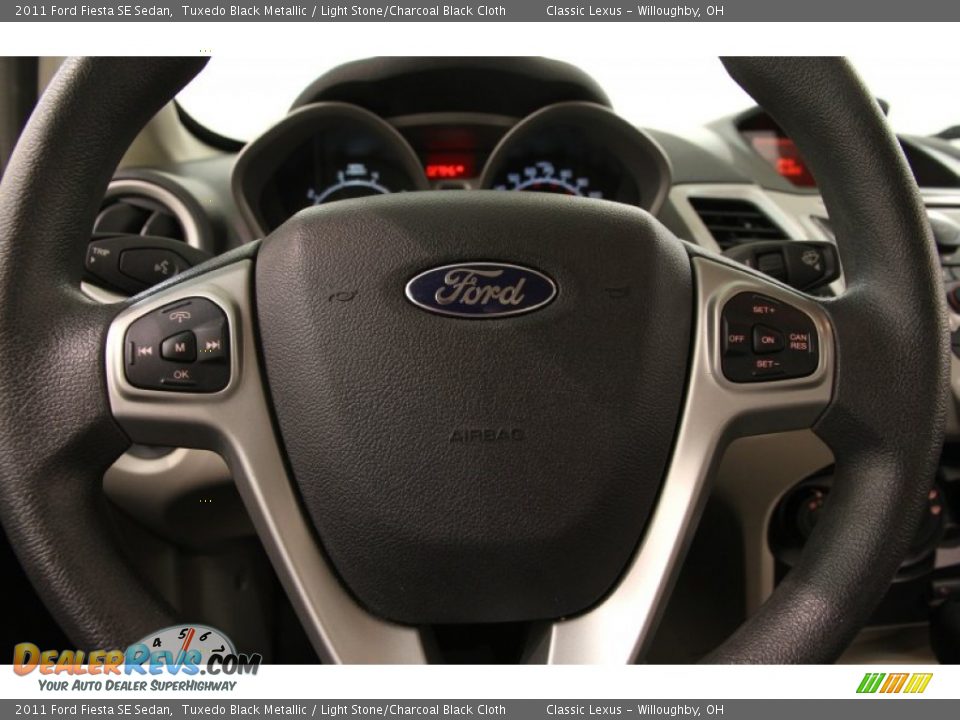 2011 Ford Fiesta SE Sedan Tuxedo Black Metallic / Light Stone/Charcoal Black Cloth Photo #6