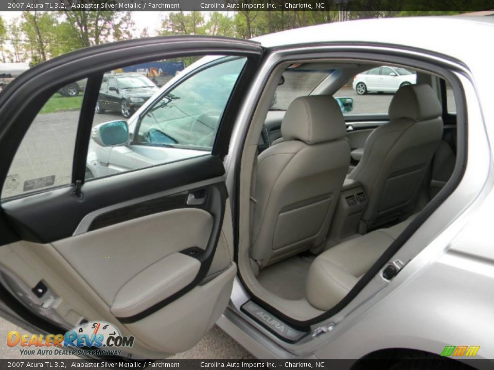 2007 Acura TL 3.2 Alabaster Silver Metallic / Parchment Photo #20
