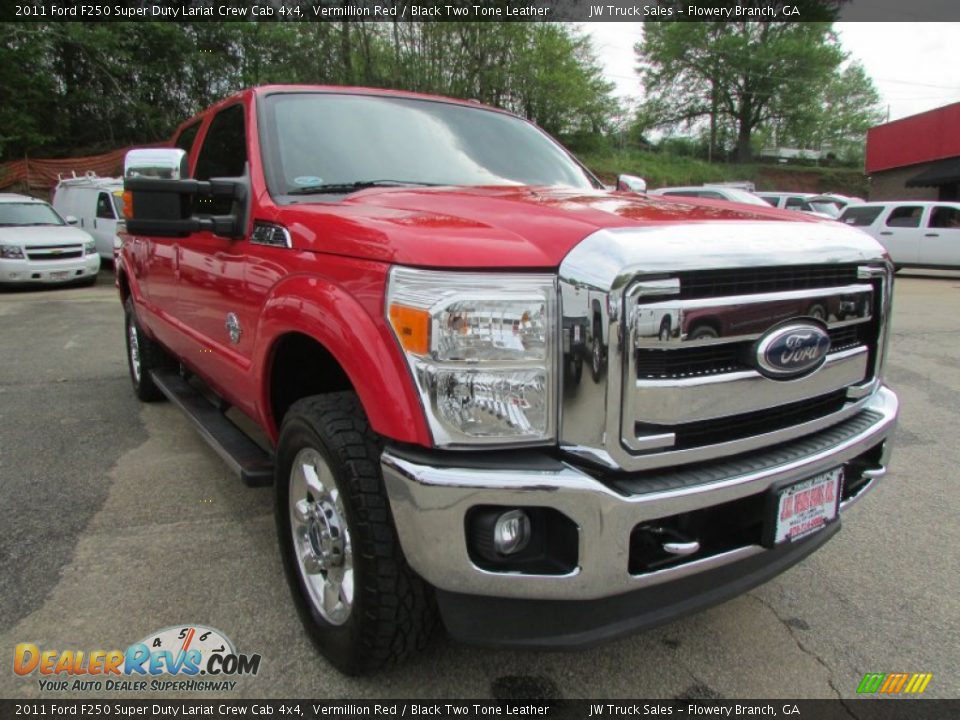 2011 Ford F250 Super Duty Lariat Crew Cab 4x4 Vermillion Red / Black Two Tone Leather Photo #5