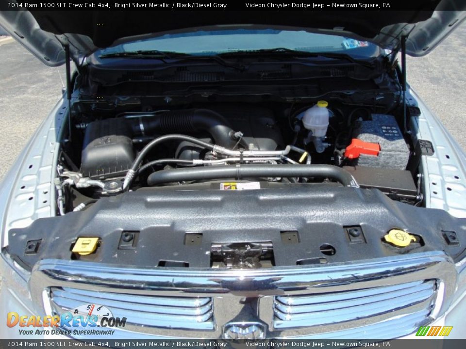 2014 Ram 1500 SLT Crew Cab 4x4 Bright Silver Metallic / Black/Diesel Gray Photo #12