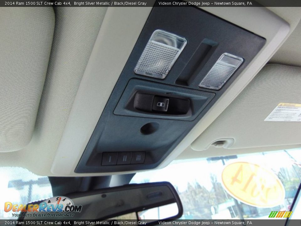 2014 Ram 1500 SLT Crew Cab 4x4 Bright Silver Metallic / Black/Diesel Gray Photo #23
