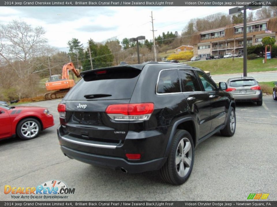 2014 Jeep Grand Cherokee Limited 4x4 Brilliant Black Crystal Pearl / New Zealand Black/Light Frost Photo #3