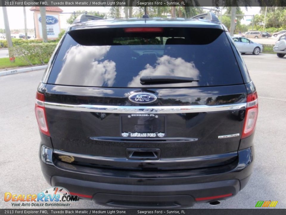 2013 Ford Explorer FWD Tuxedo Black Metallic / Medium Light Stone Photo #7