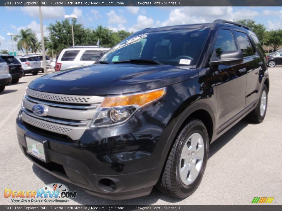 2013 Ford Explorer FWD Tuxedo Black Metallic / Medium Light Stone Photo #14